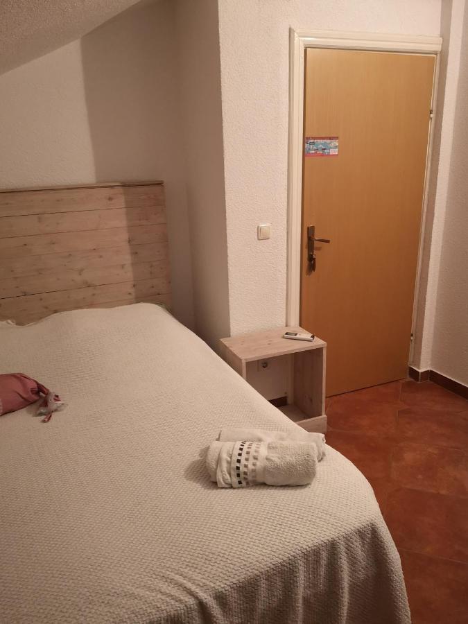 Reno Hotel Dubrovnik Luaran gambar